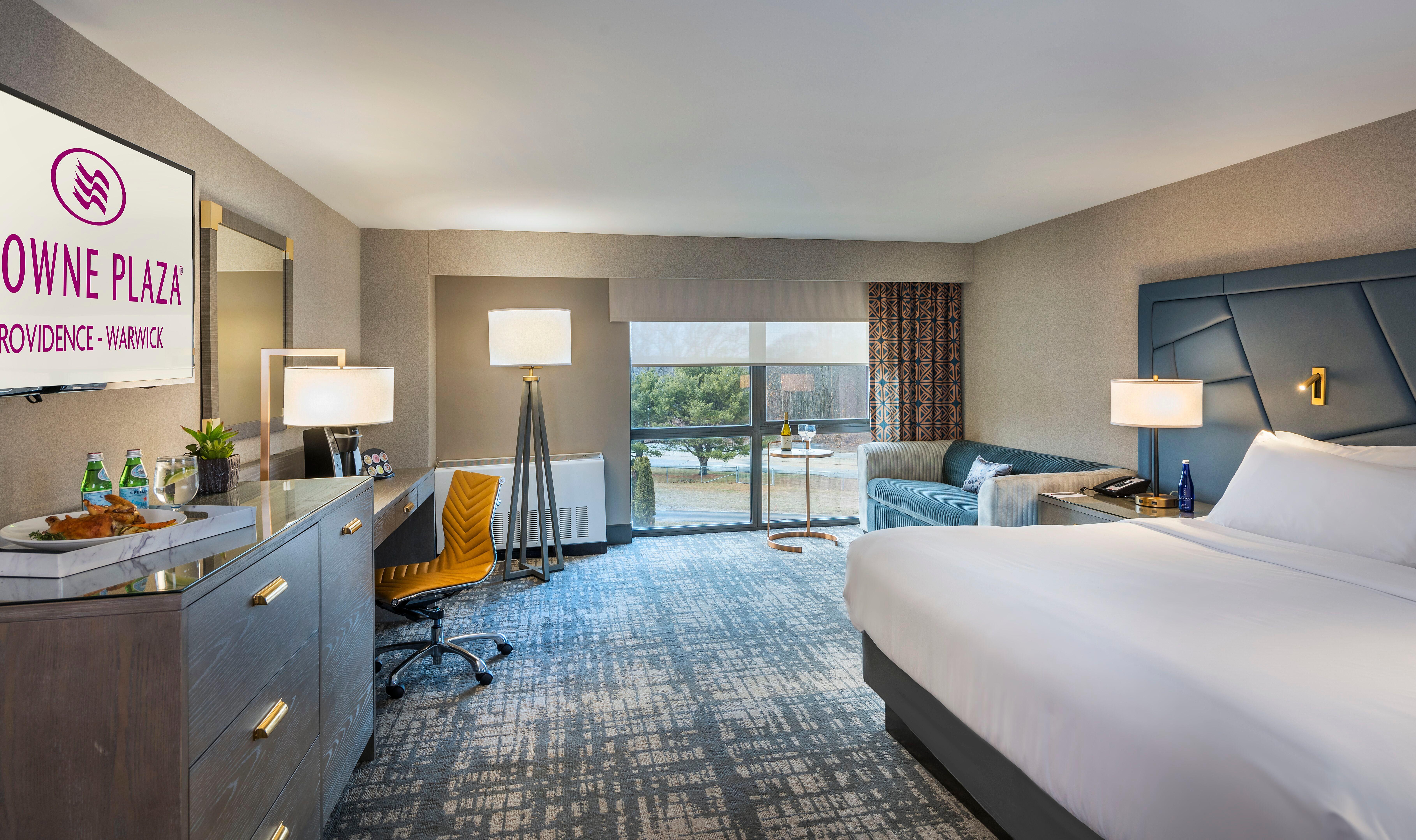 Crowne Plaza Providence-Warwick Hotell Exteriör bild