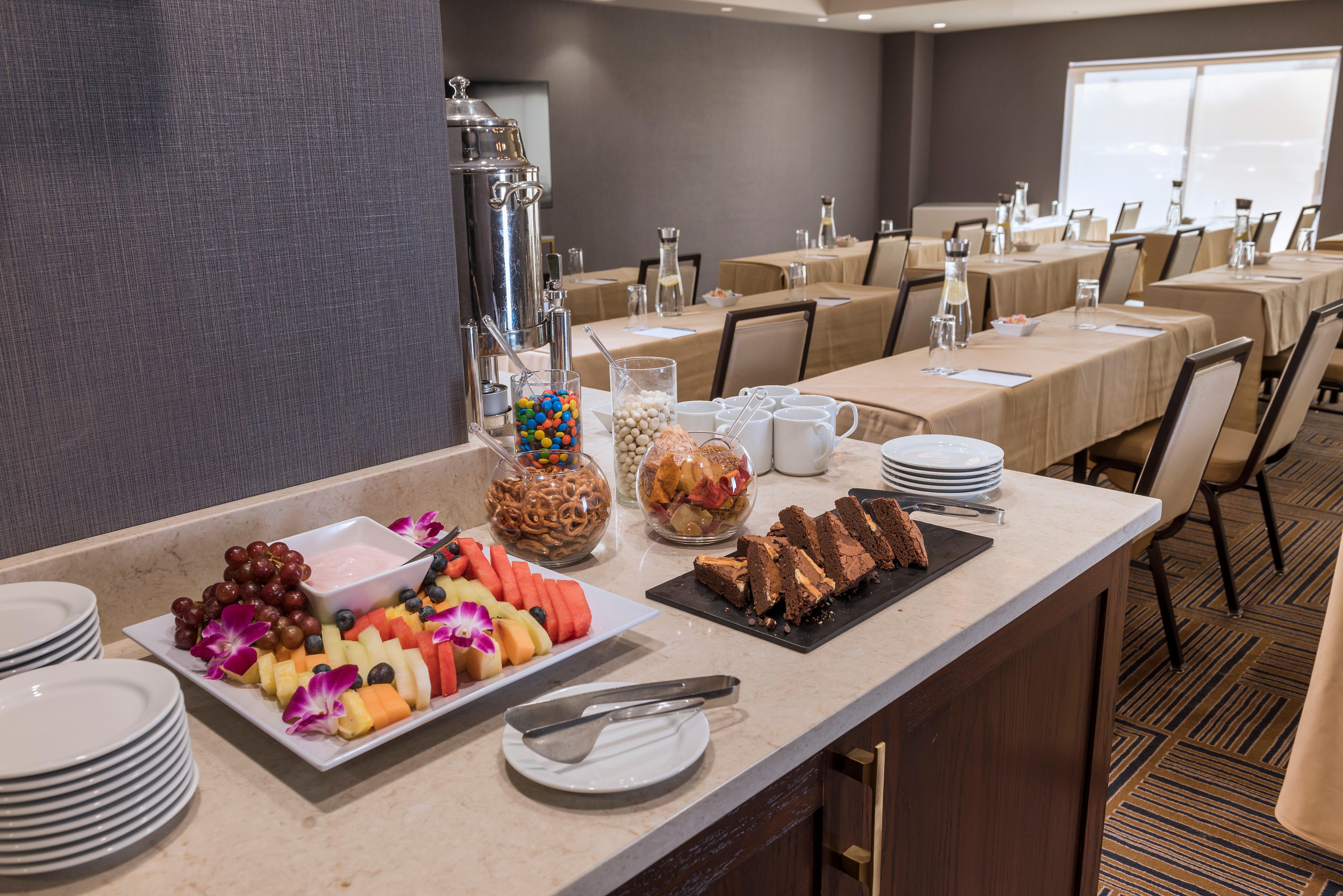 Crowne Plaza Providence-Warwick Hotell Exteriör bild