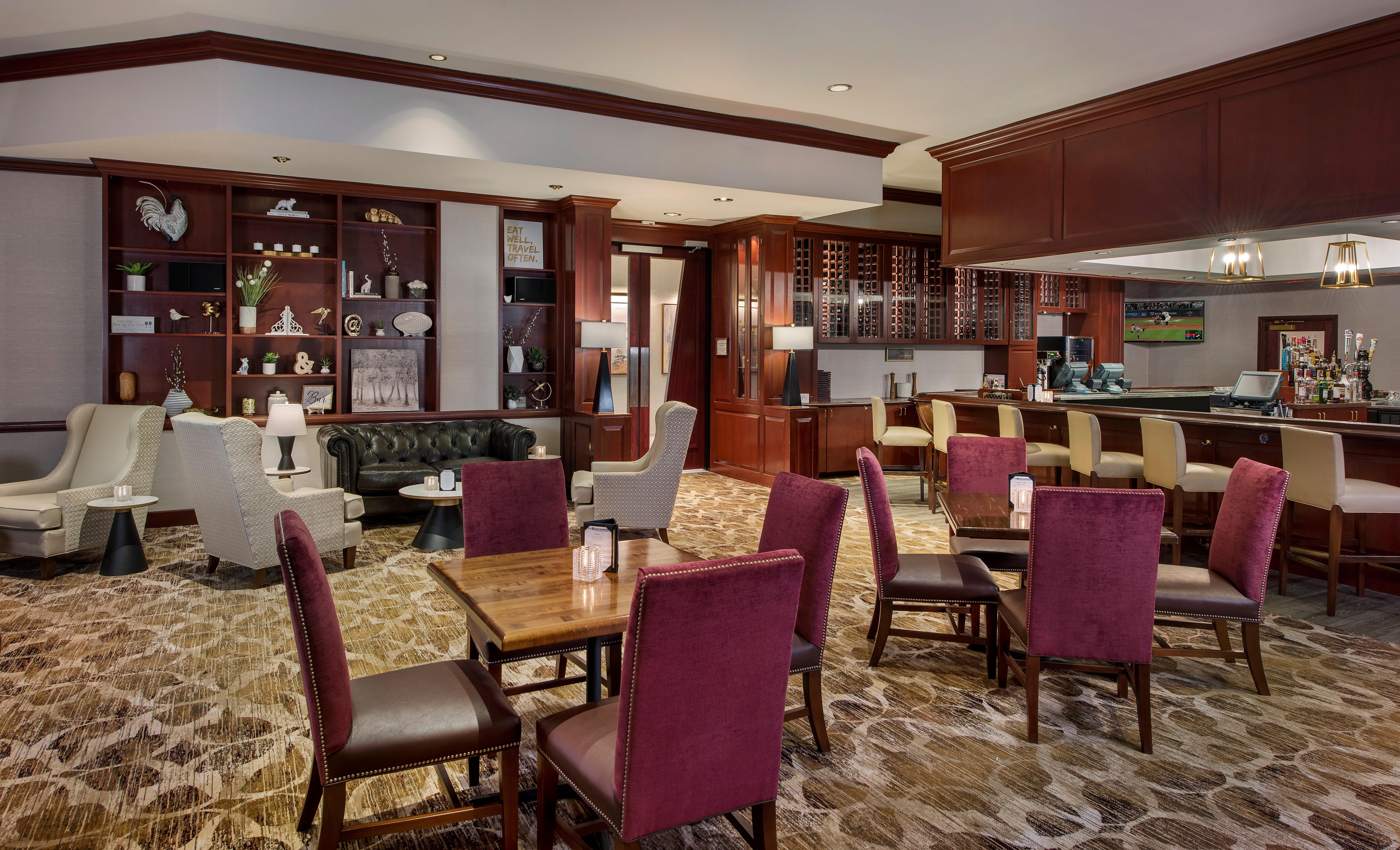 Crowne Plaza Providence-Warwick Hotell Exteriör bild