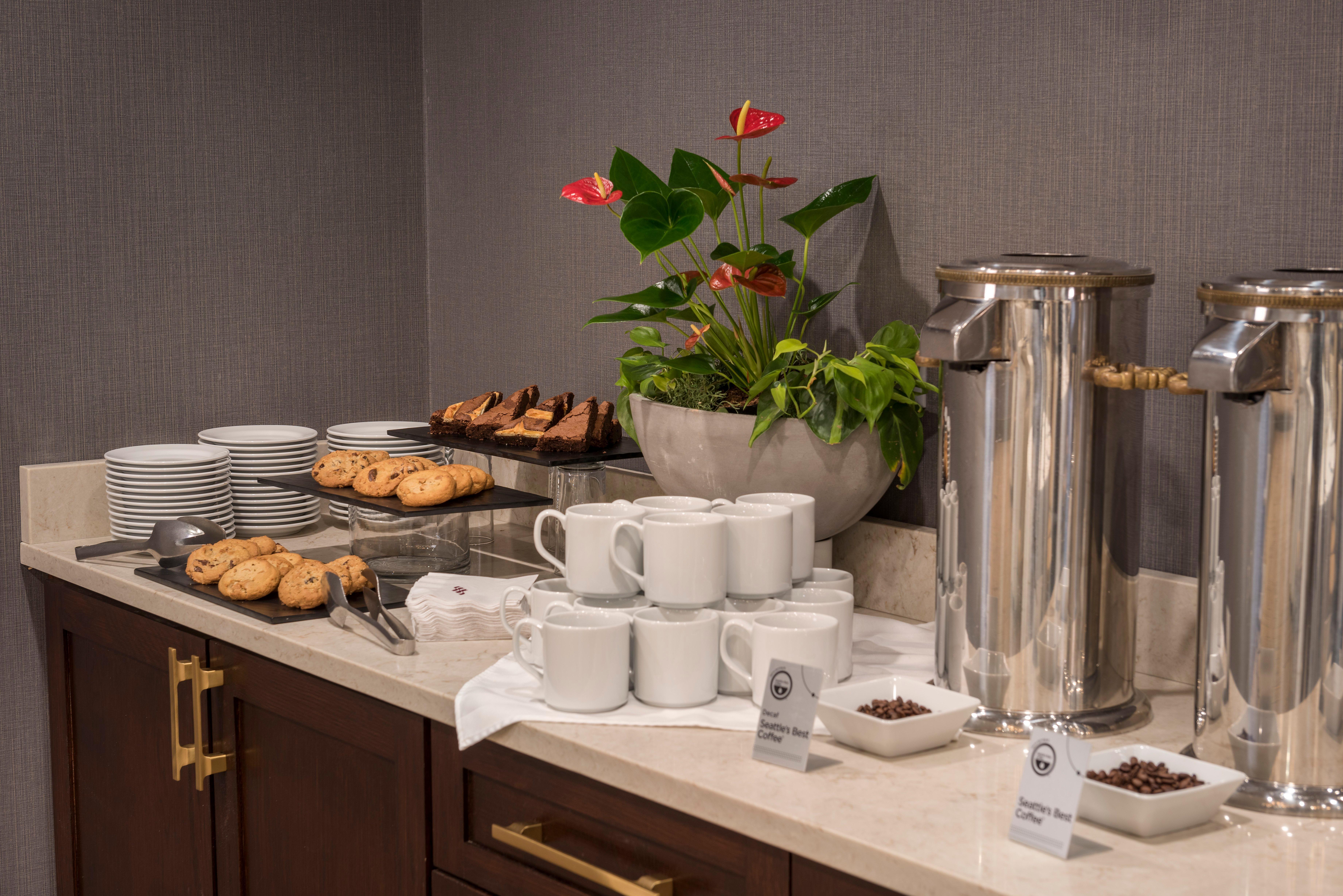 Crowne Plaza Providence-Warwick Hotell Exteriör bild