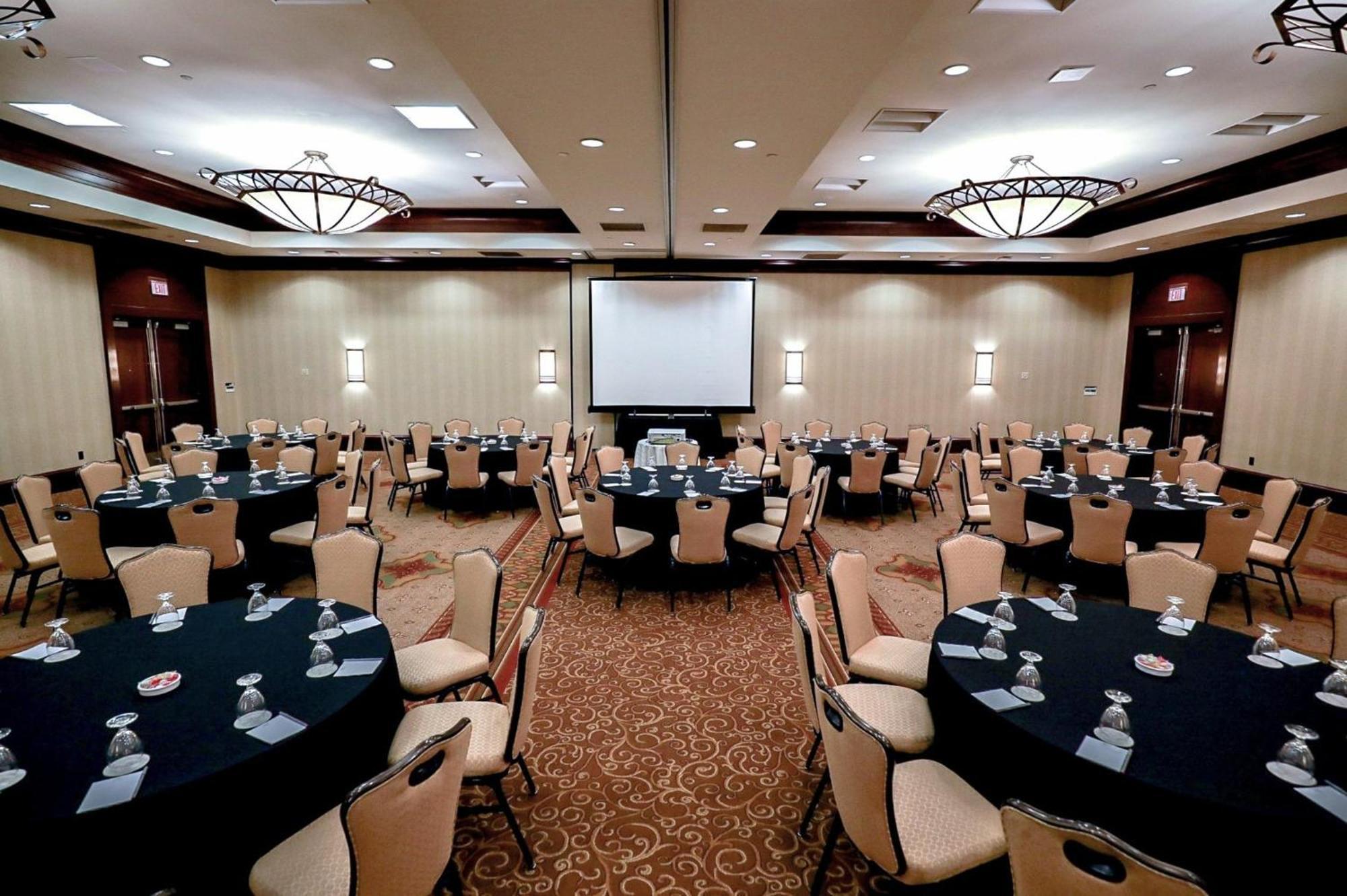 Crowne Plaza Providence-Warwick Hotell Exteriör bild