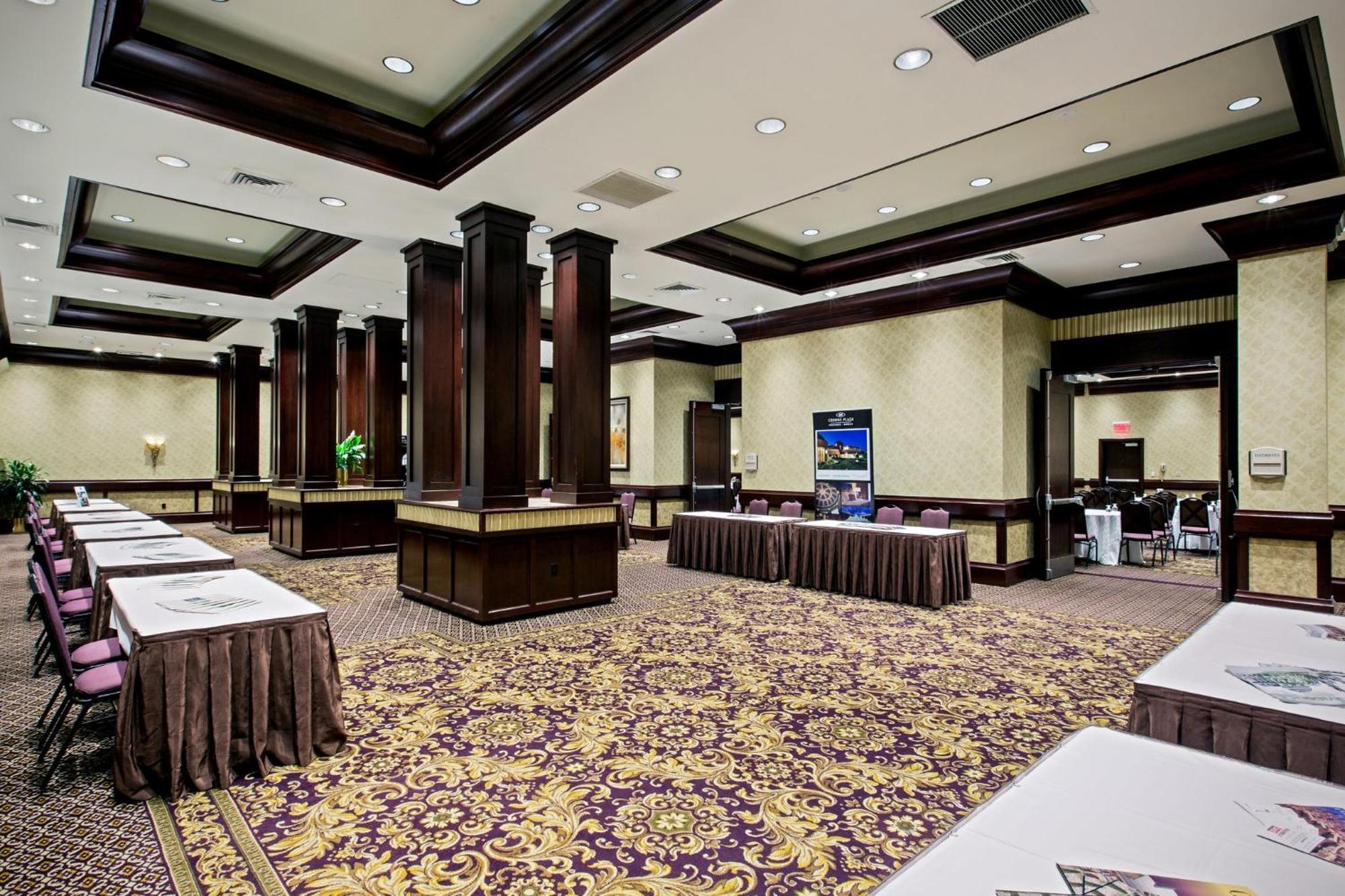 Crowne Plaza Providence-Warwick Hotell Exteriör bild
